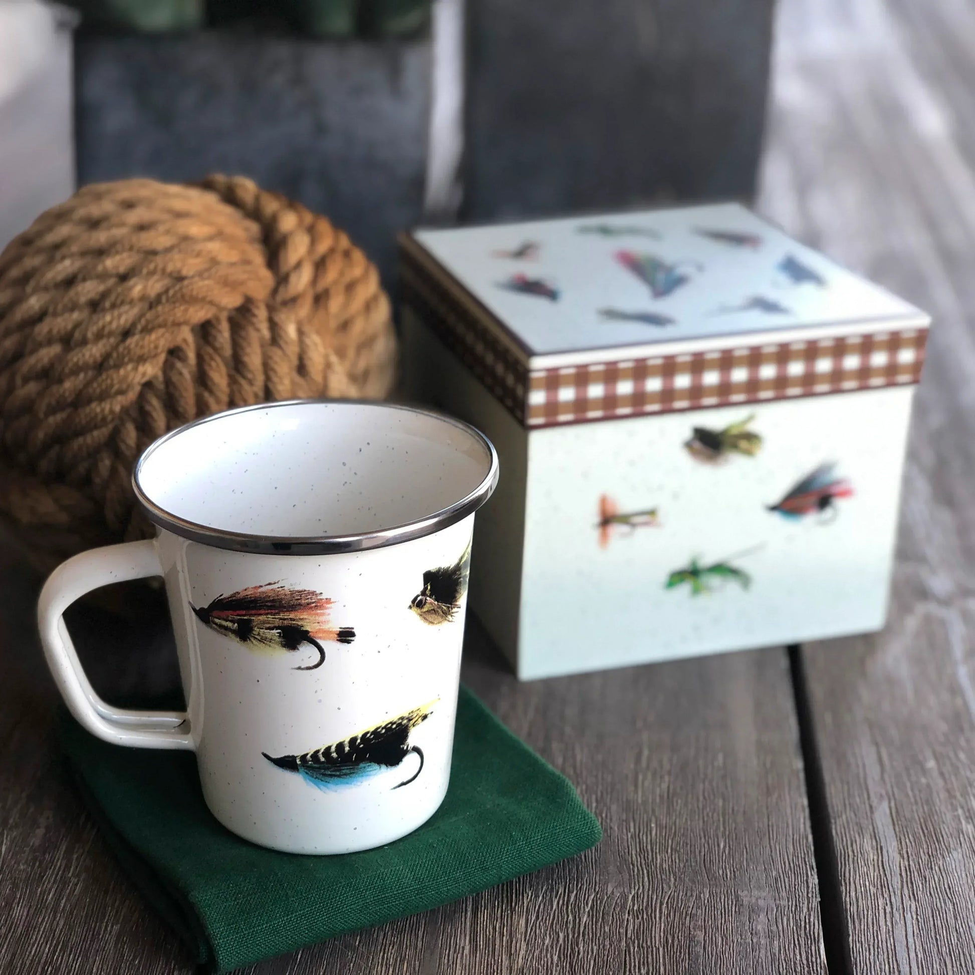 FF86 - Fishing Fly 16 oz Latte Mug Gift Box - Golden Rabbit Enamelware