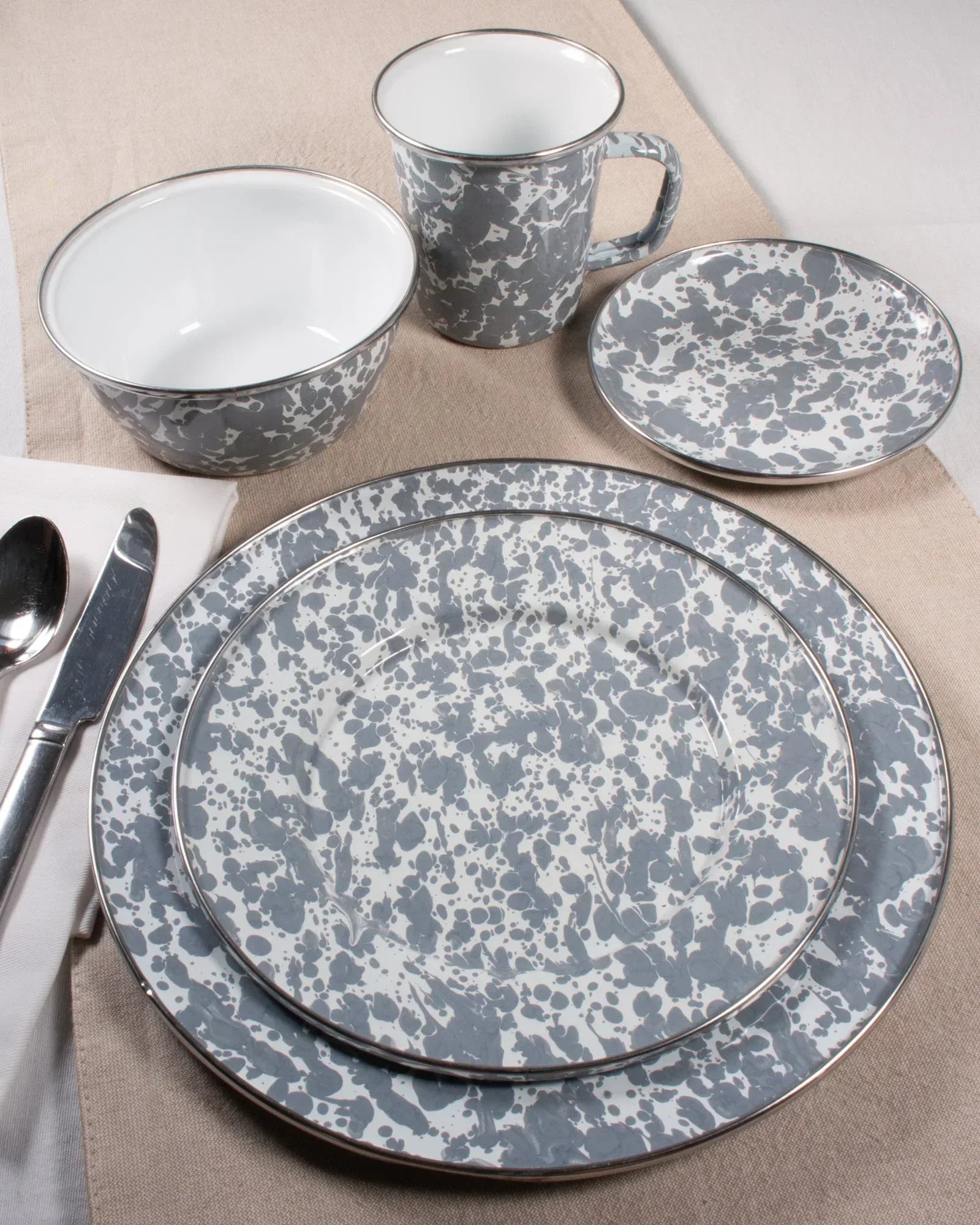 GY08 - Grey Swirl Small Tray - Golden Rabbit Enamelware