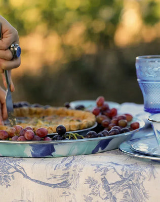 LG06 - Lagoon Oval Platter - Golden Rabbit Enamelware