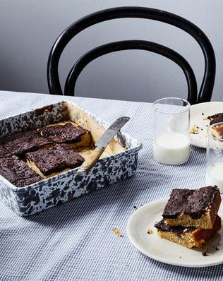 Splatter Square Brownie Pan