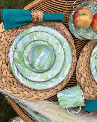 MM07S4 - Modern Monet Dinner Plates - Set of 4 - Golden Rabbit Enamelware